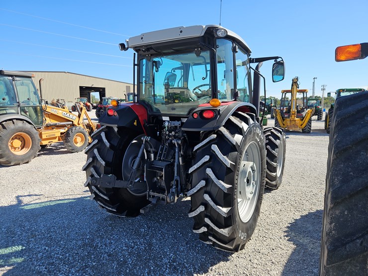 2020-massey-ferguson-6713-image-5