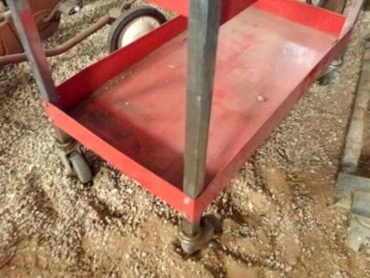 rolling-metal-tool-cart-image-3