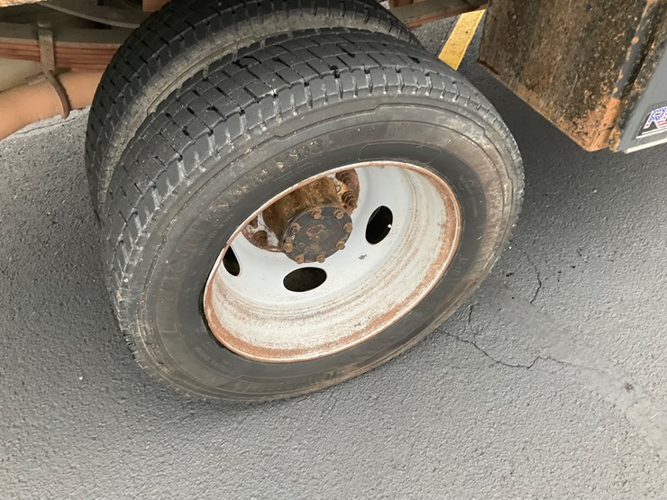 2011-ford-f450-image-9