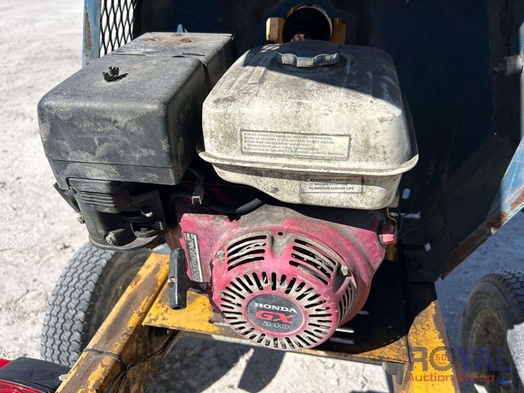 2004-950m-towable-cement-mixer-image-6