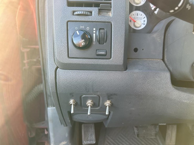 2008-dodge-3500-image-53