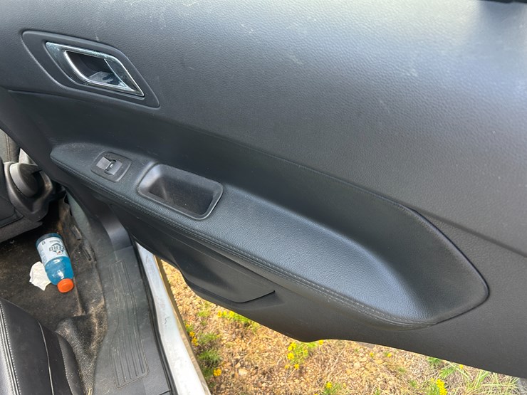 2013-ford-explorer-image-31