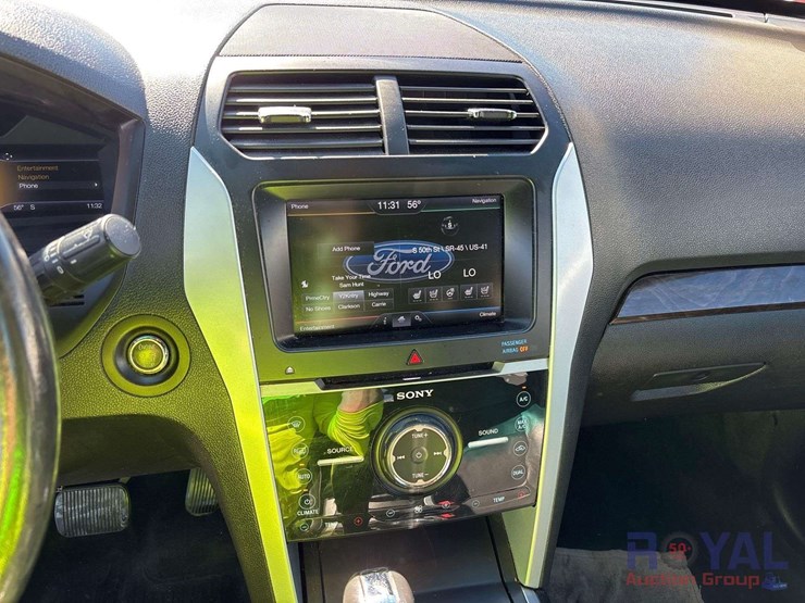 2014-ford-explorer-limited-image-16