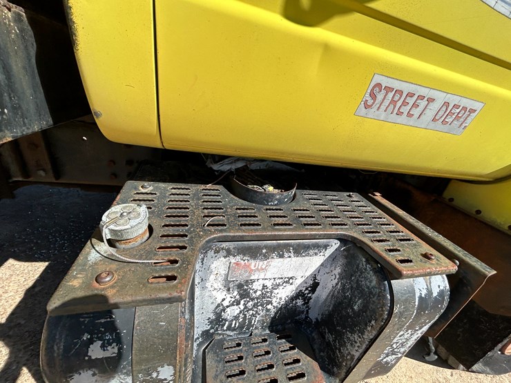 1993-gmc-topkick-image-23