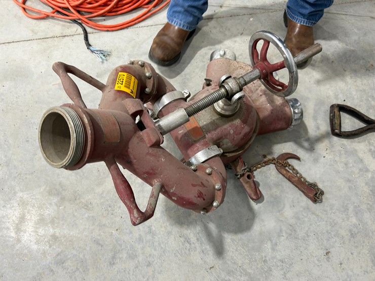 #22570-•-akron-brass-501-fire-deck-deluge-gun-t150-image-2