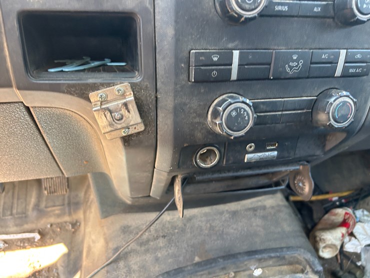 2010-ford-f150-image-31