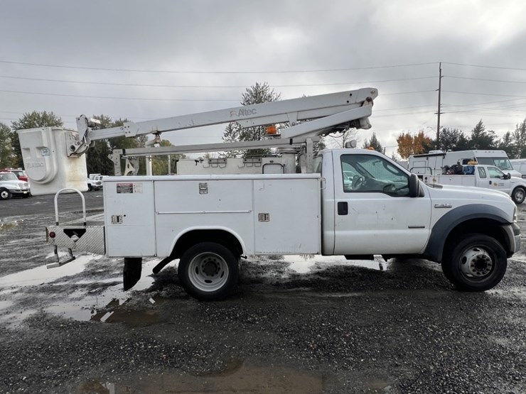 2006-ford-f450-image-3