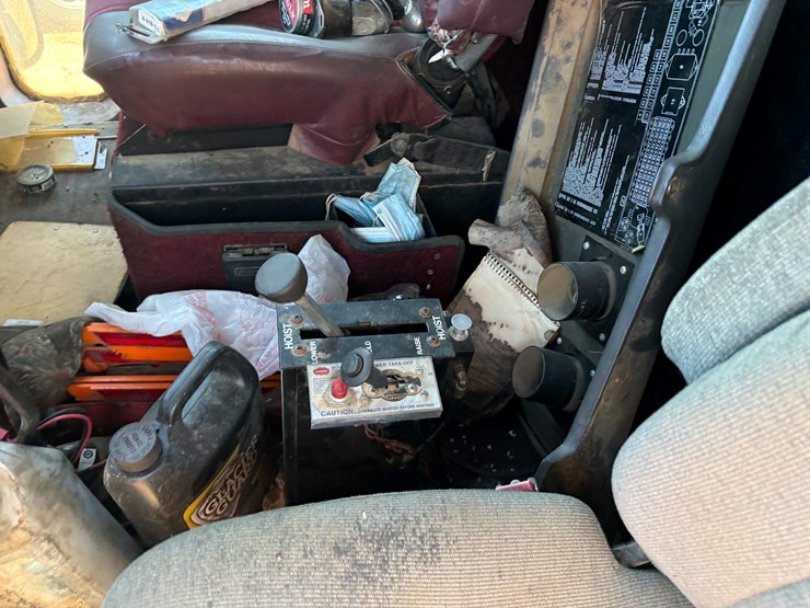 1995-international-9400-image-68