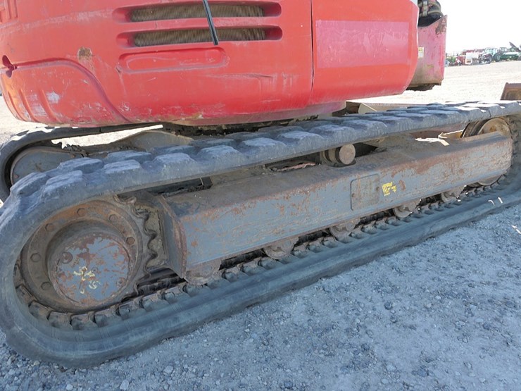 takeuchi-tb153-image-16