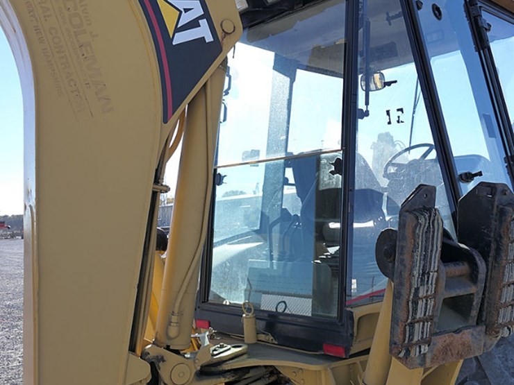 caterpillar-426b-image-20