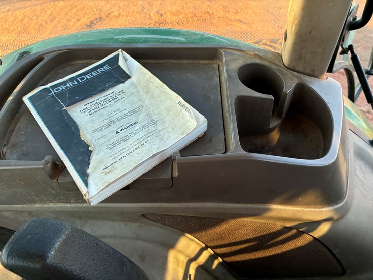 2017-john-deere-6115d-image-19