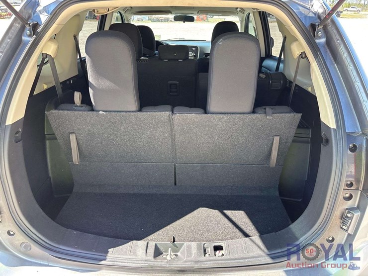 2016-mitsubishi-outlander-image-25