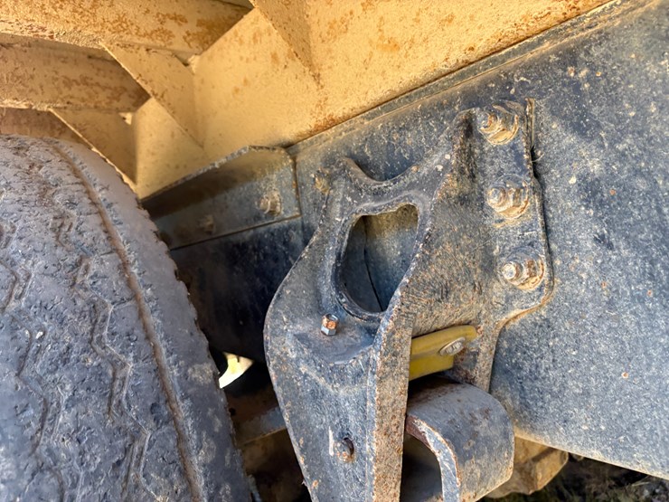 1995-international-9400-image-16