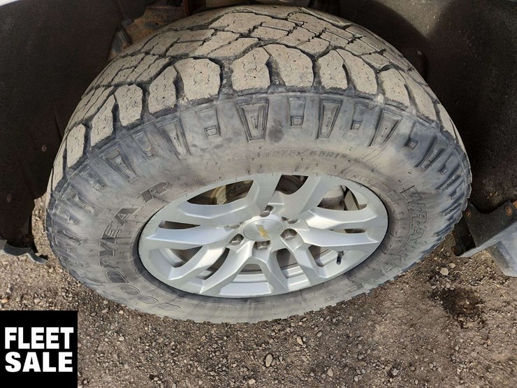 2020-chevrolet-silverado-1500-image-29