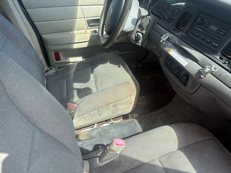 2010-link-175-image-35