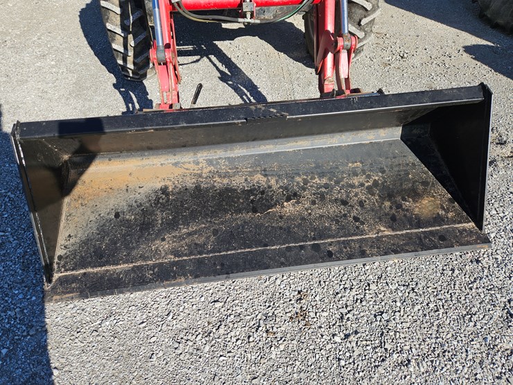 massey-ferguson-471-image-3