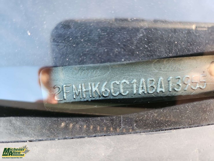 2010-ford-flex-image-5