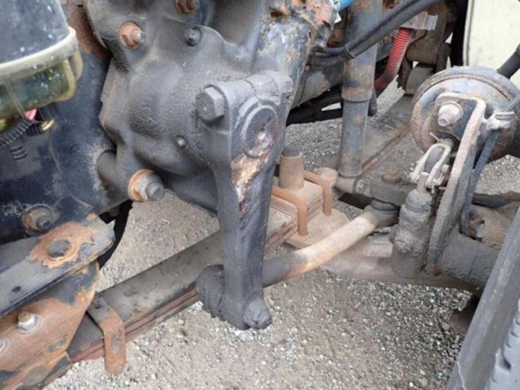 inoperable-2010-freightliner-m2106-business-class-image-27