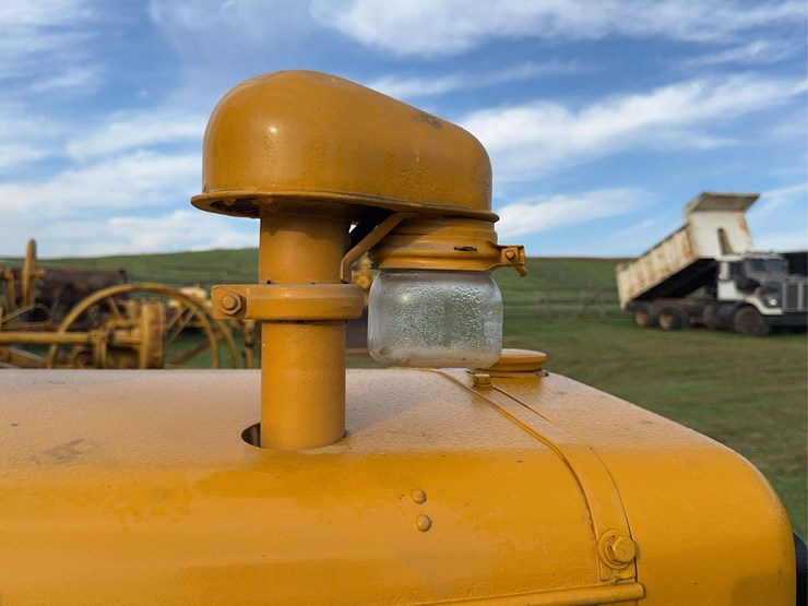 1937-caterpillar-no.-212-motor-grader-image-46