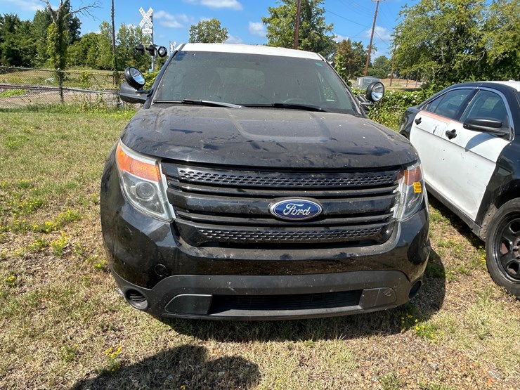 2013-ford-explorer-image-7