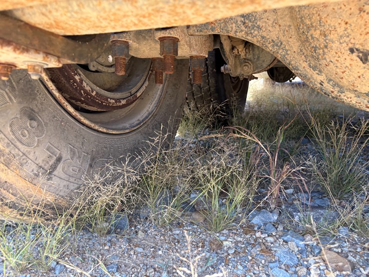 1995-international-9400-image-25