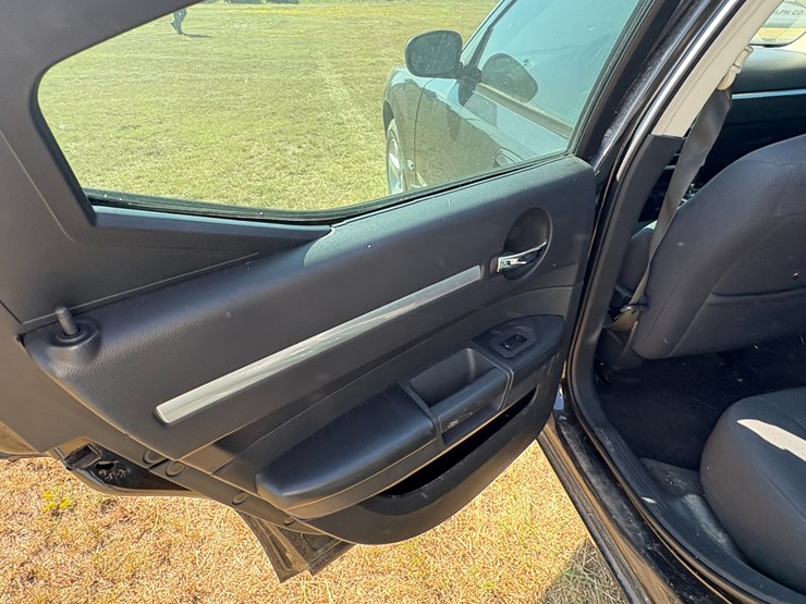 #22545-•-2010-dodge-charger-sxt-sedan-vin:-2b3ca3cvxah217072-image-29