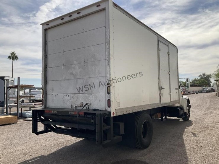 international-4700-image-5