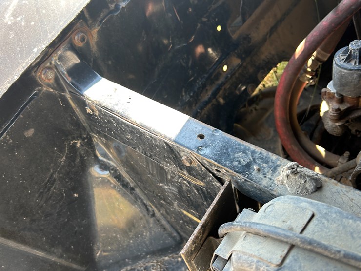 #22553-•-inop-1957-chevrolet-sedan-image-18