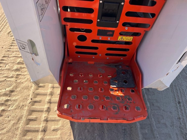 2024-bobcat-mt100-image-17