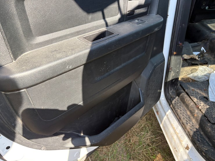 #22548-•-inop-dodge-ram-pickup-image-38