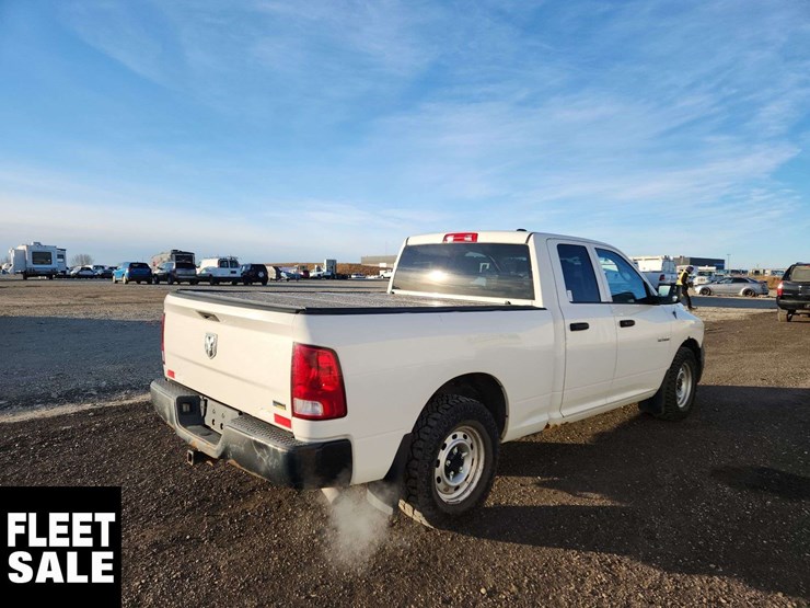 2009-dodge-ram-1500-image-3