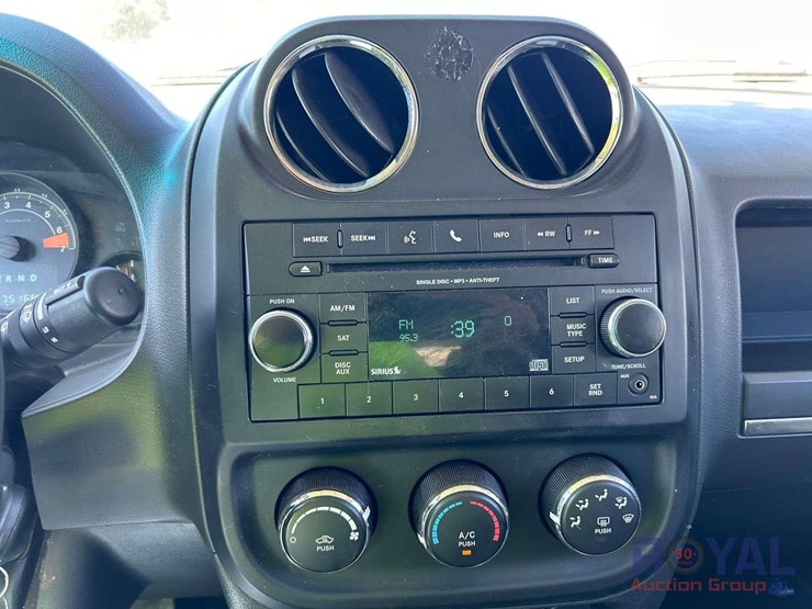 2017-jeep-patriot-image-16