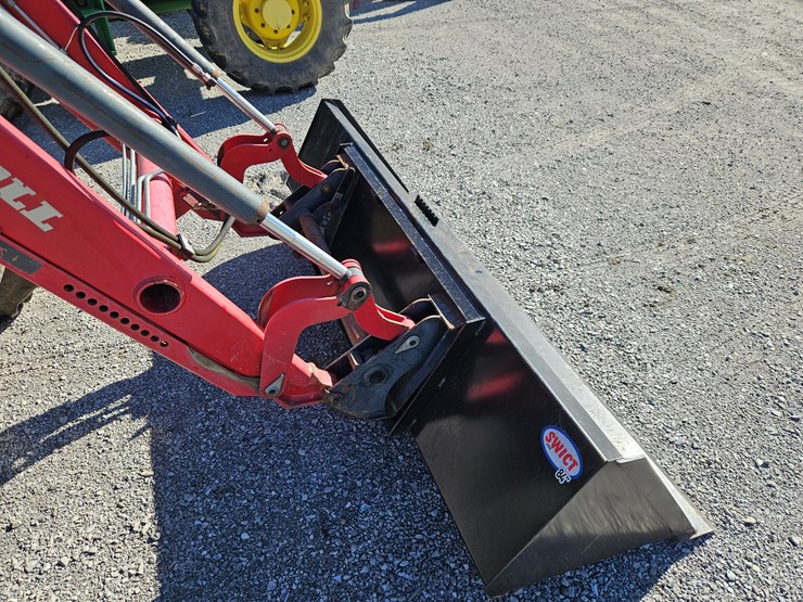 massey-ferguson-471-image-24
