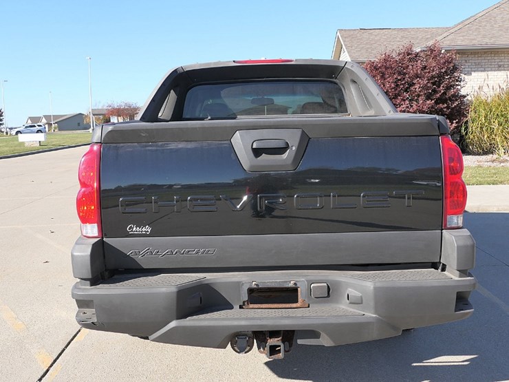 2005-chevy-avalanche-4x4-4dr-pickup,-sn:3gnek12z85g233782,-5.3l-v8,-4wd,-18-image-3