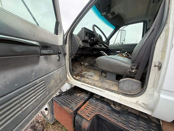 2002-caterpillar-3126-image-48