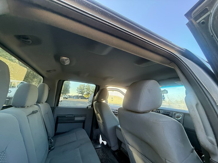 2011-ford-f250-image-40