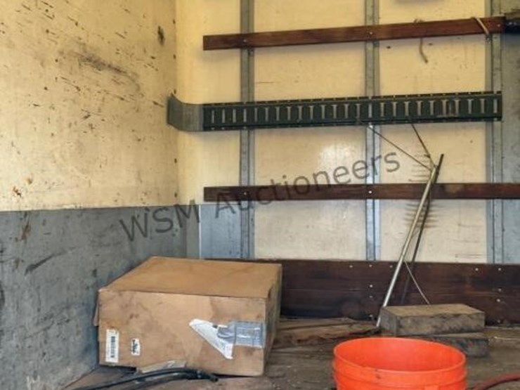 international-4700-image-11