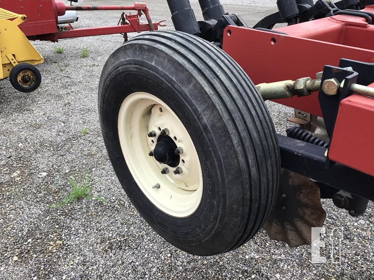 unverferth-zonebuilder-130-image-12