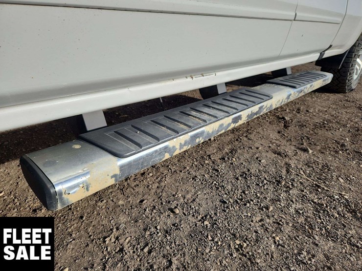 2017-chevrolet-silverado-1500-image-39