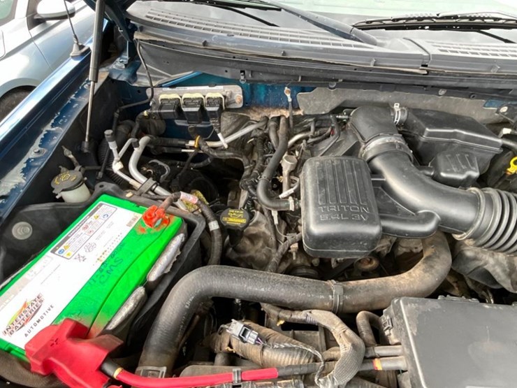 2010-ford-f150-xlt-image-30