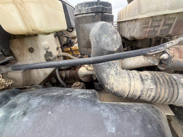 2002-caterpillar-3126-image-32