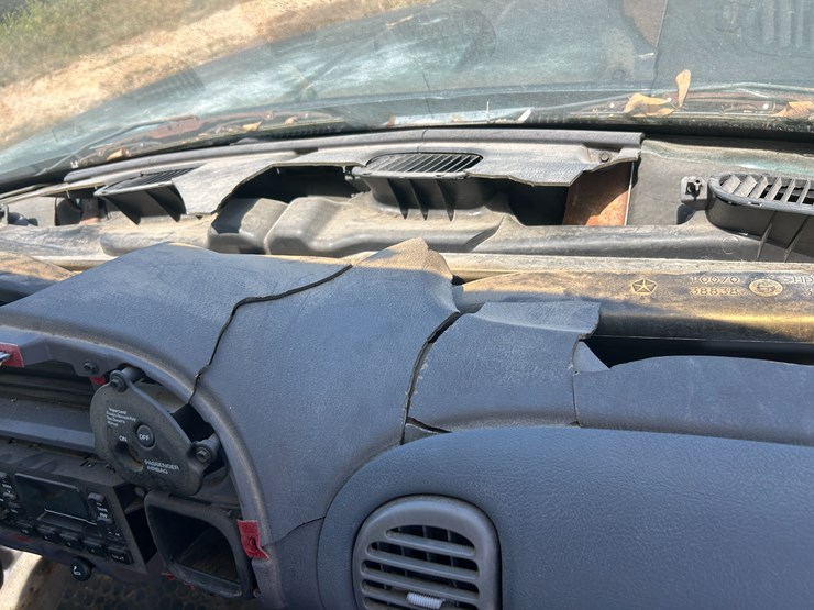 2001-dodge-ram-1500-image-25