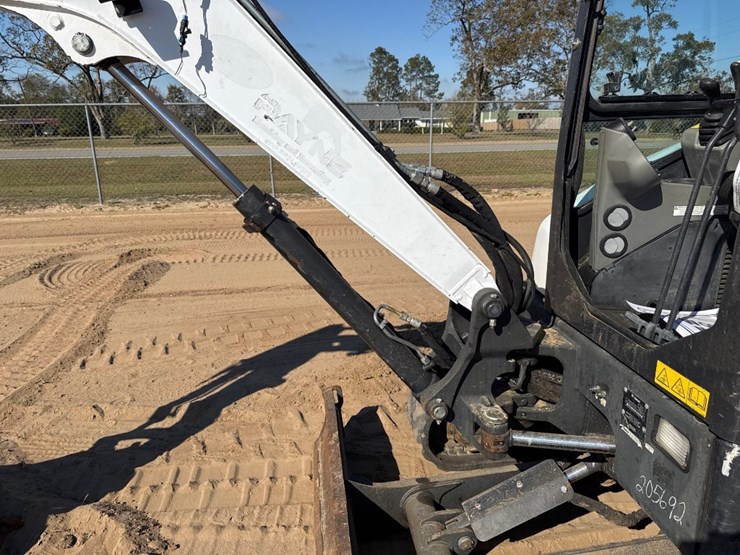 2020-bobcat-e35-image-21