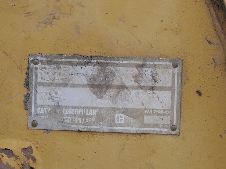 caterpillar-215d-image-36