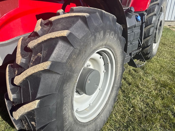2021-massey-ferguson-7720s-dyna-6-tractor-image-28