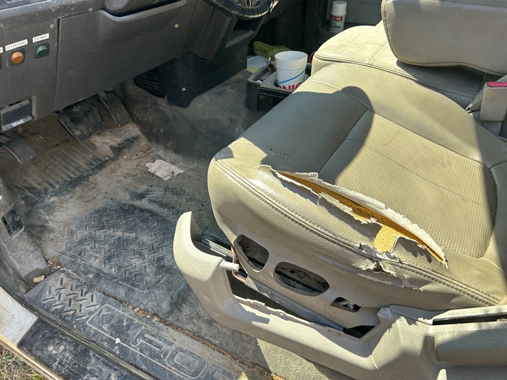 2010-ford-f150-image-24