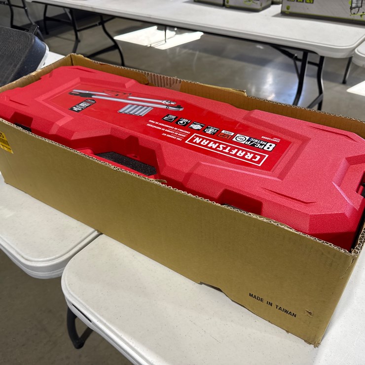 #28385 • Lot of (2) Craftsman Tire Change Kits