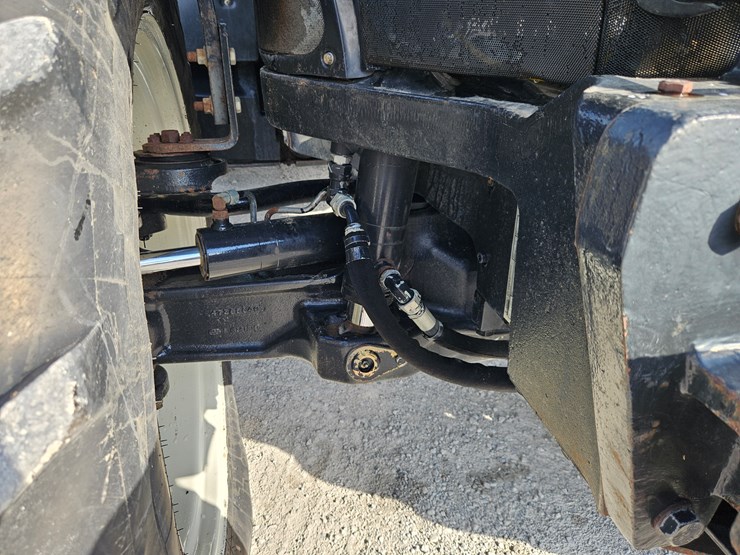 2015-new-holland-t8.410-image-21