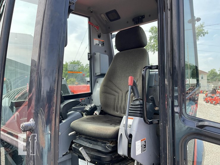 2019-kubota-kx080-4-image-18