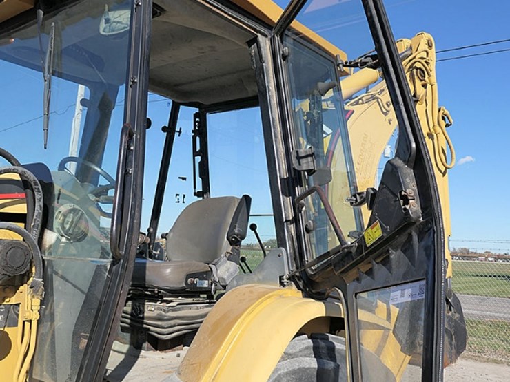 caterpillar-426b-image-27